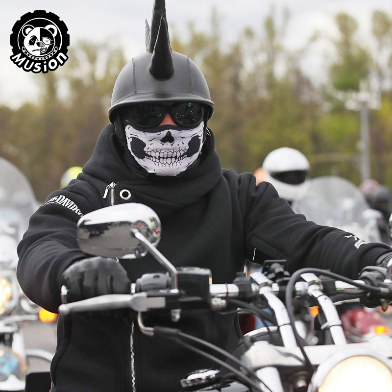Musion Black Ghosts Balaclava  - Skateboard Complete Deck recension och pris